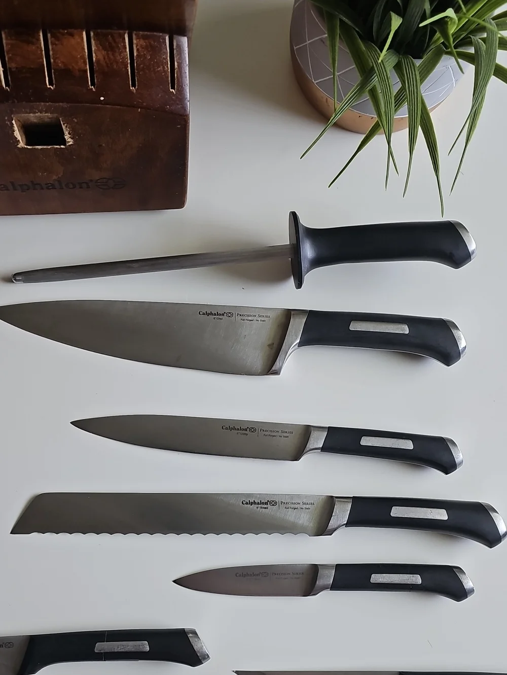 Calphalon Black Knife Set with Wooden Block - 14- Piece